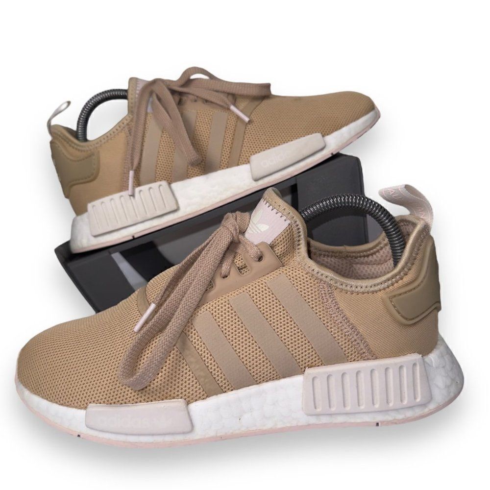 Adidas‎ NMD_R1 Boost Sneakers 'Pale Nude' FW6431 Women's 8.5